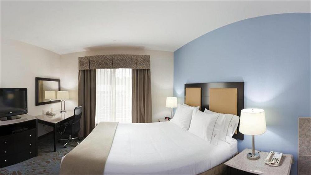 Comfort Inn & Suites Plainville-Foxboro Exterior foto